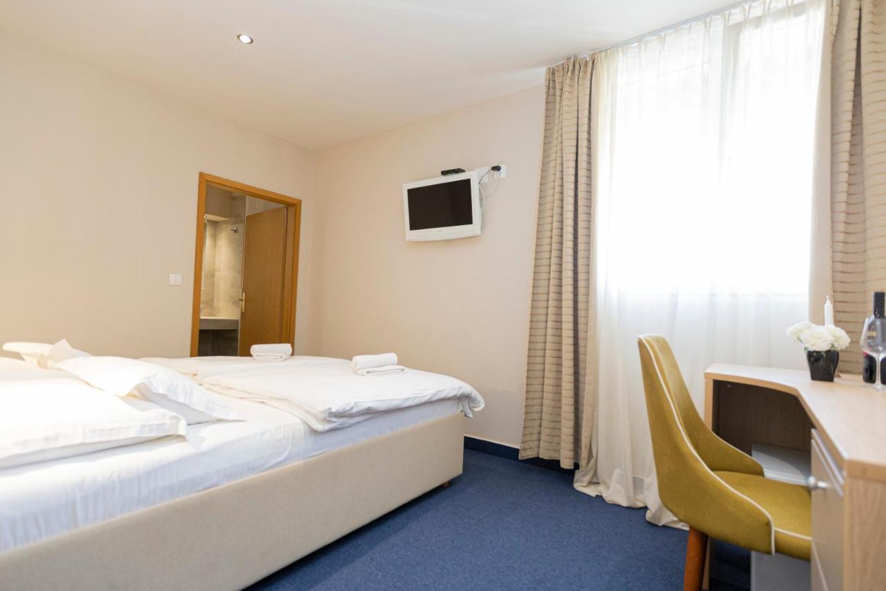 Hotel Bozikovina 3 Подстрана Экстерьер фото